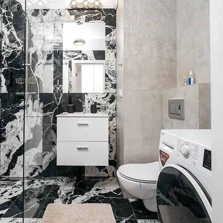 Marble Lumiere - Designerski W Sercu Wroclawia By Uniquerent * Wroclaw